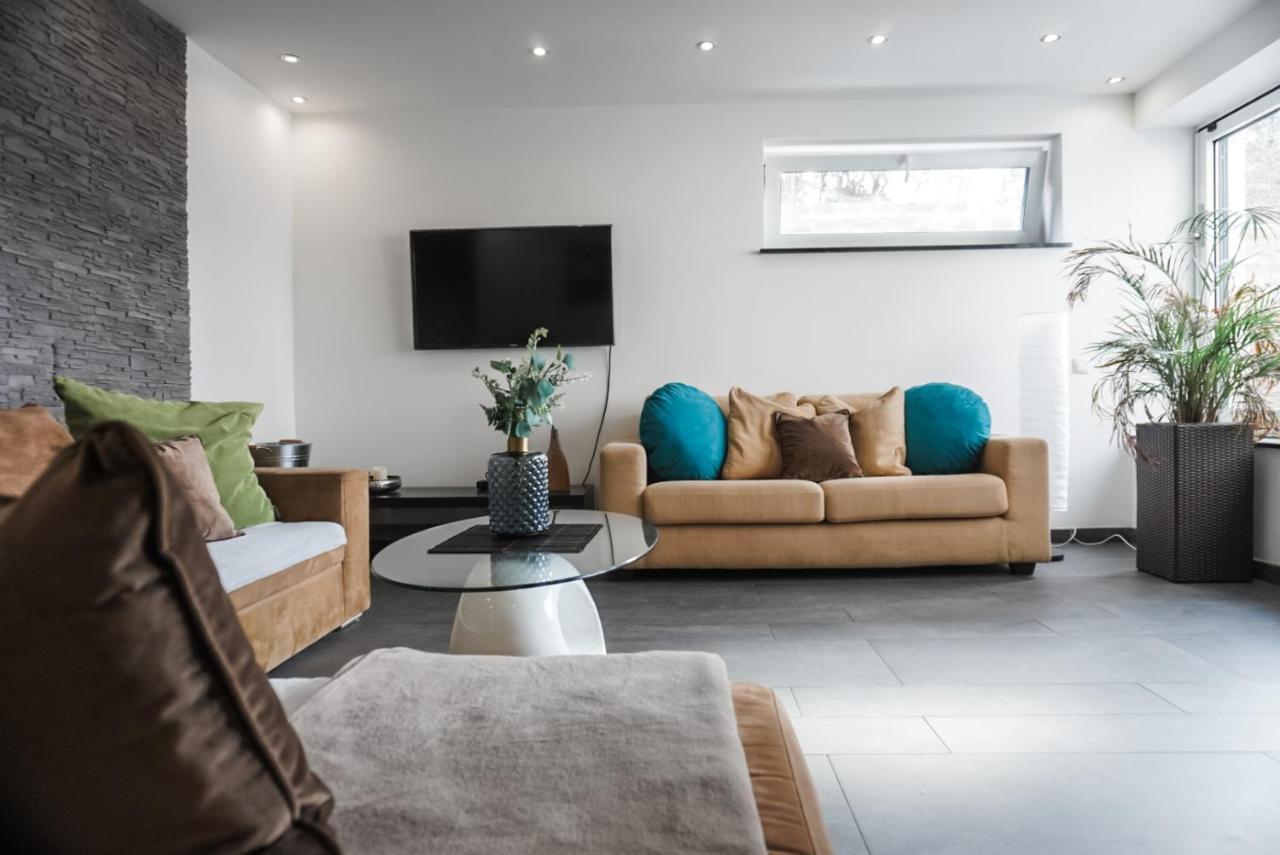 Neu gebautes Apartment mit Sonnenterasse in der Nähe vom Siebengebirge&Bonn Königswinter Exterior foto