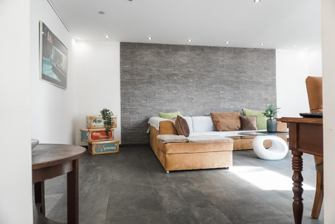 Neu gebautes Apartment mit Sonnenterasse in der Nähe vom Siebengebirge&Bonn Königswinter Exterior foto